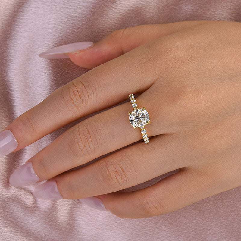 Ahabobo Moissanite 2.0 Carat Cushion Cut Engagement Ring