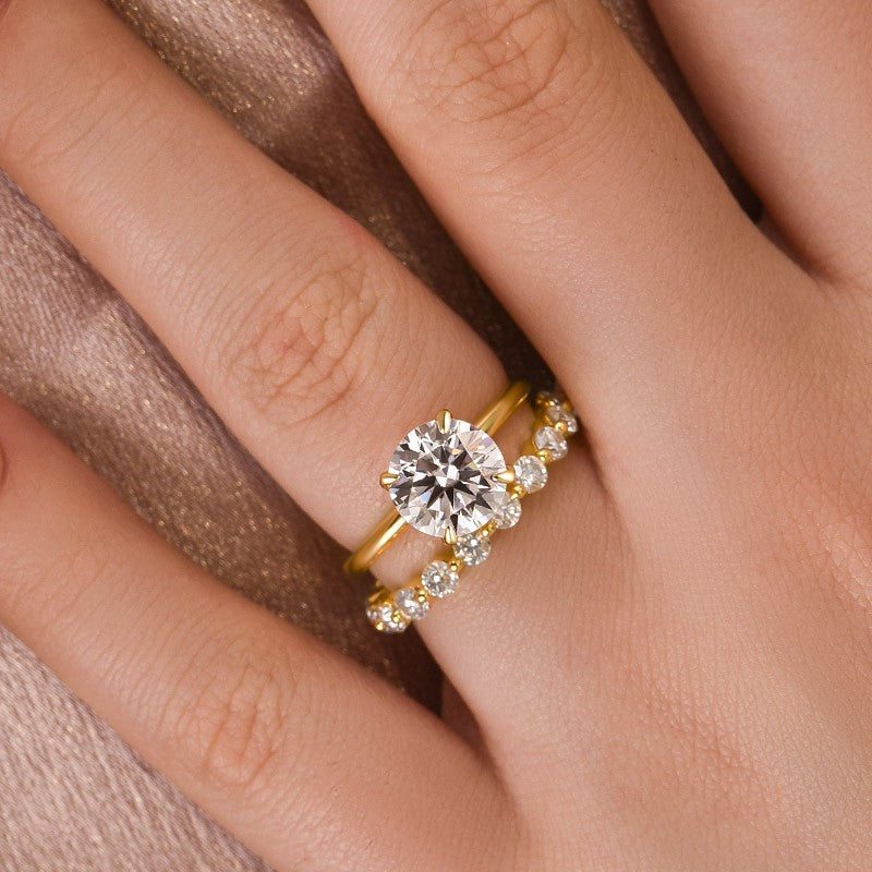 Moissanite 2.0 Ct Solitaire Round Cut Yellow Gold Wedding Ring Set