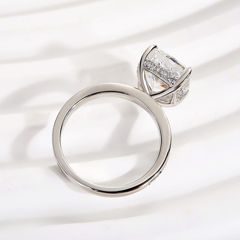 Honorable Crushed Ice Cushion Cut Engagement Ring