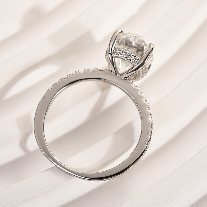 Ahabobo Moissanite 4.0 Carat Oval Cut Engagement Ring In Sterling Silver