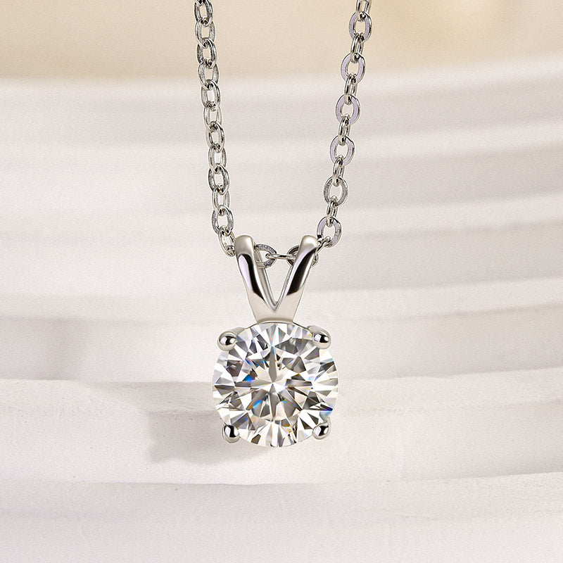 1.0Ct Moissanite Lovely 4 Prong White Gold Round Cut Pendant Necklace