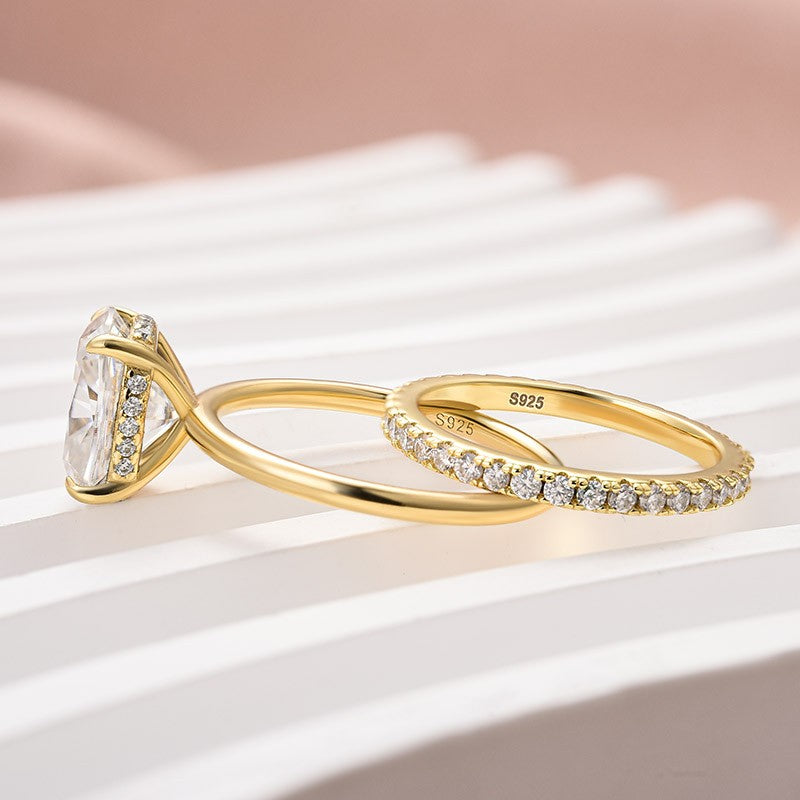 Moissanite 4.0 Ct Solitaire Cushion Cut Yellow Gold Wedding Ring Set