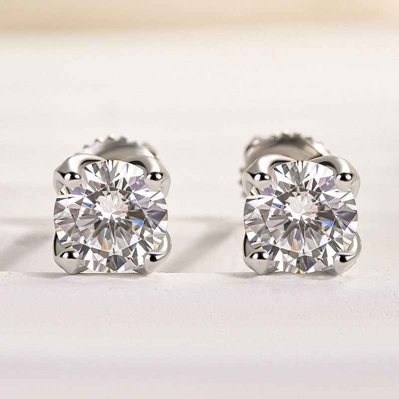 1.0Ct Stunning White Gold Round Cut Stud Earrings In Sterling Silver