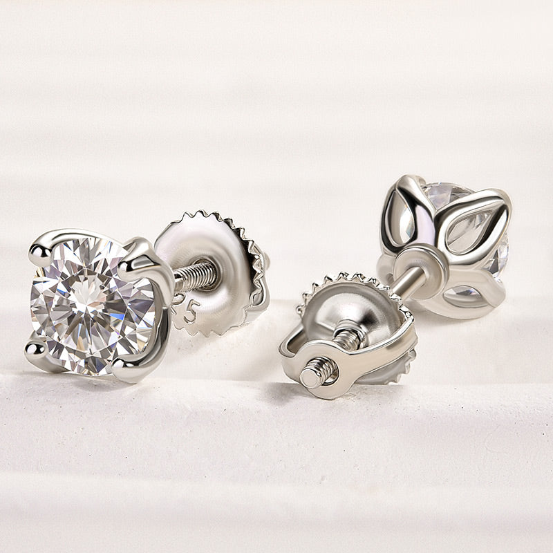 1.0Ct Stunning White Gold Round Cut Stud Earrings In Sterling Silver