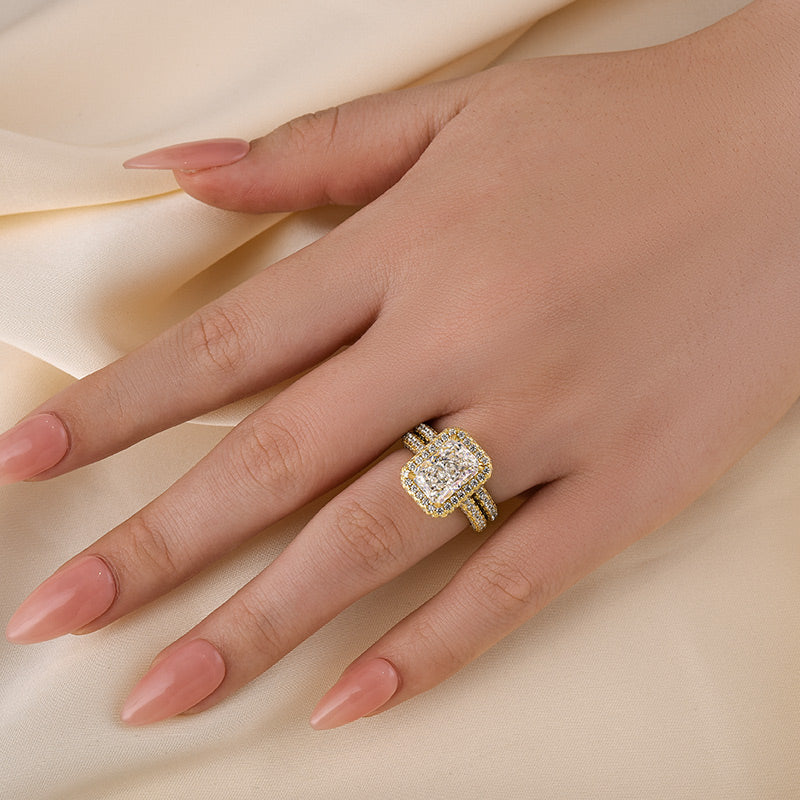 Ahabobo Luxury Halo Radiant Cut Wedding Ring Set