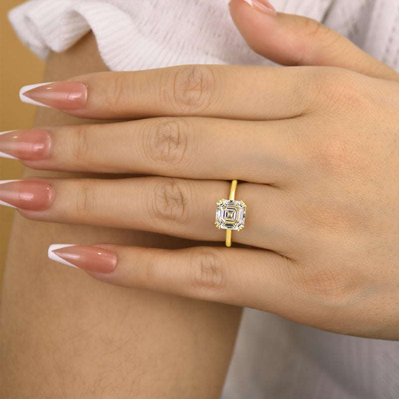 Dainty Asscher Cut Women's Engagement Ring