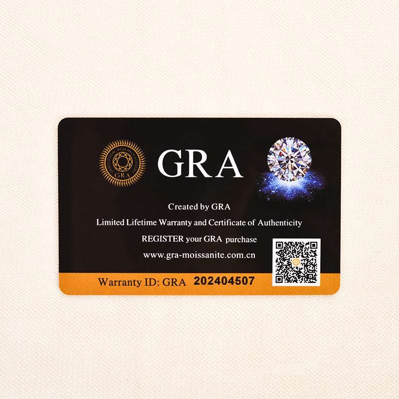 Elegant Radiant Cut Engagement Ring In Sterling Silver