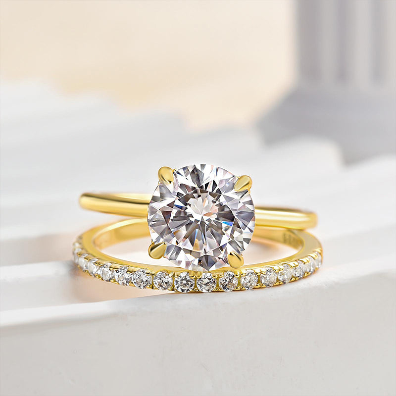 Classic Round Cut Simulated Diamonds Bridal Ring Set