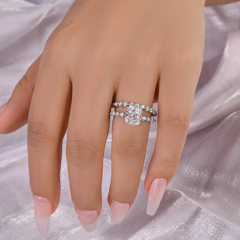 Exquisite 2.0 Carat Cushion Cut Women's Wedding Ring Set In Sterling Silver