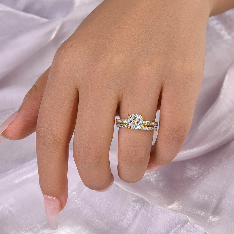 Excellent Cushion Cut Wedding Ring Set For Women In Sterling Silver
