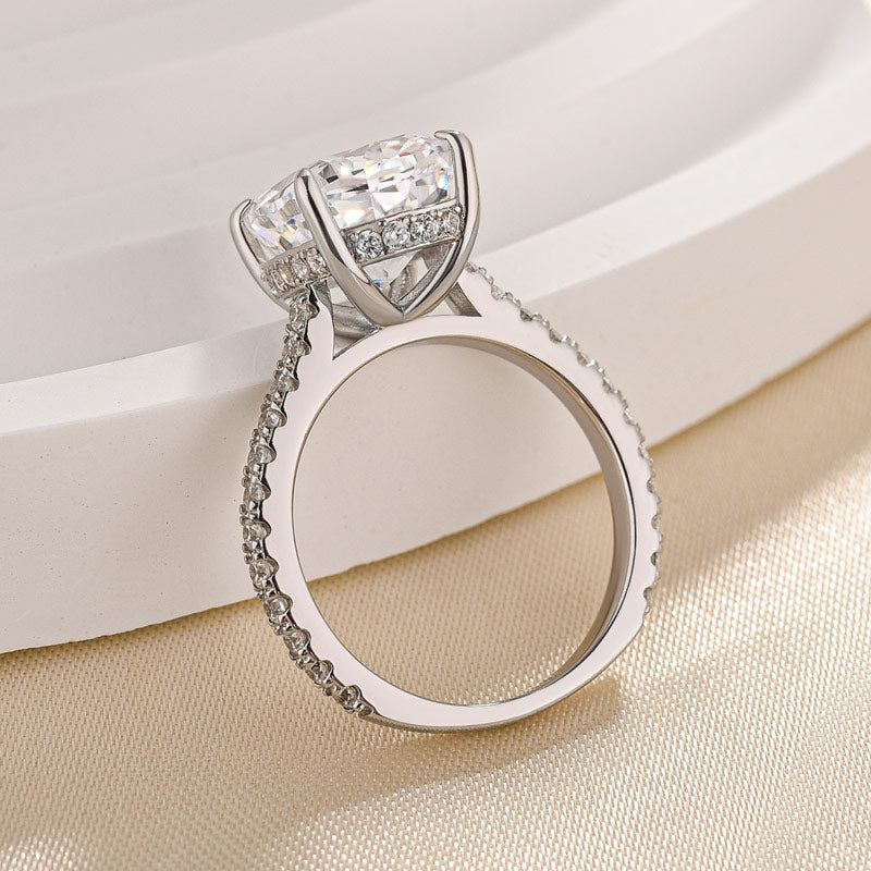 Exclusive Cushion Cut Women's Engagement Ring In Sterling Silver