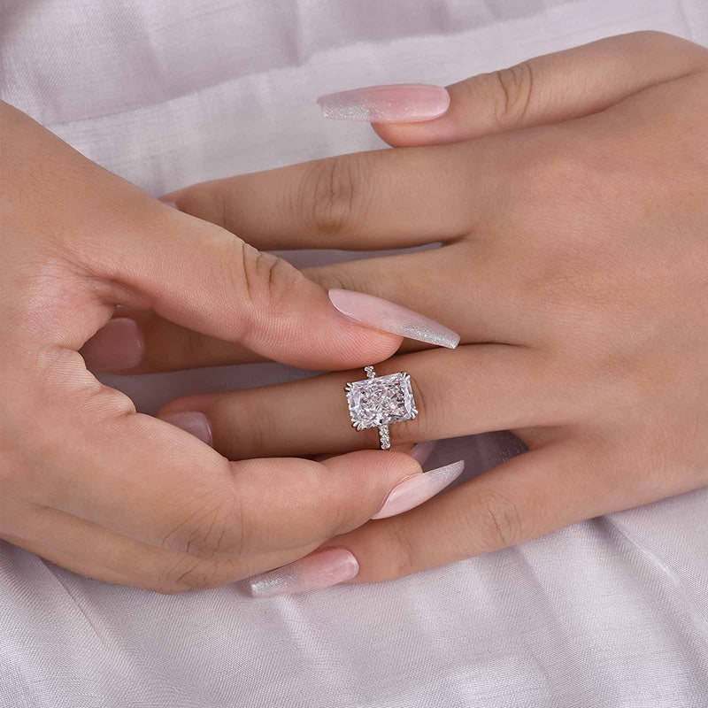 Elegant Radiant Cut Engagement Ring In Sterling Silver