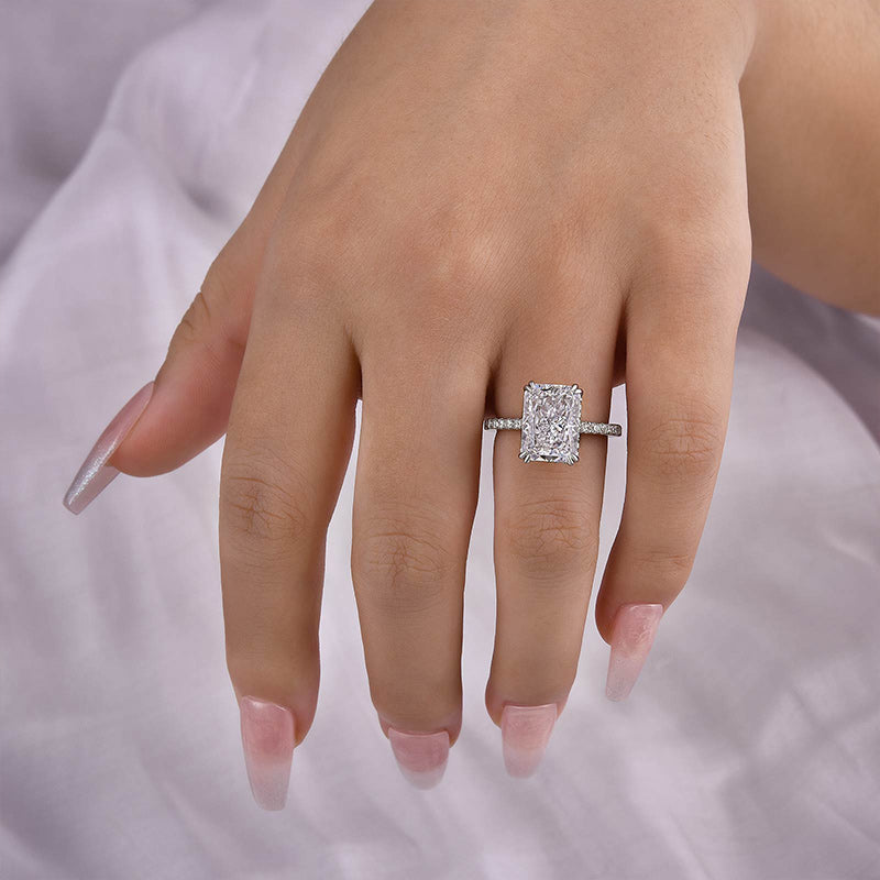 Elegant Radiant Cut Engagement Ring In Sterling Silver