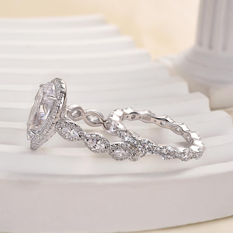Ahabobo Noble Halo Pear Cut Wedding Set
