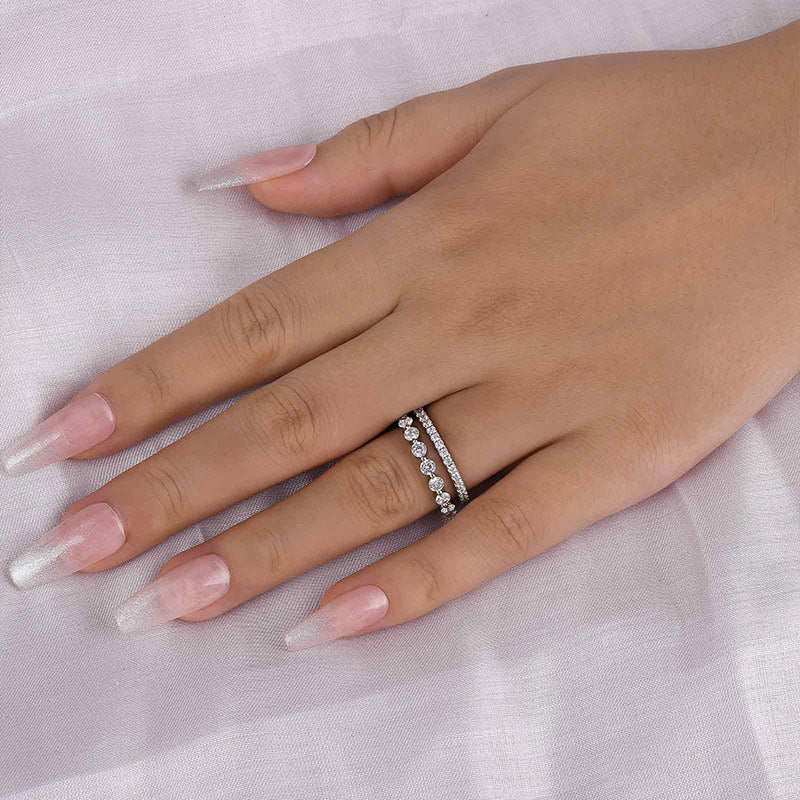 Exquisite Women's Stackable Wedding Band Set In Sterling Silver