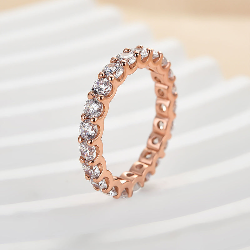 Classic Round Cut Women's Wedding Band In Sterling Silver