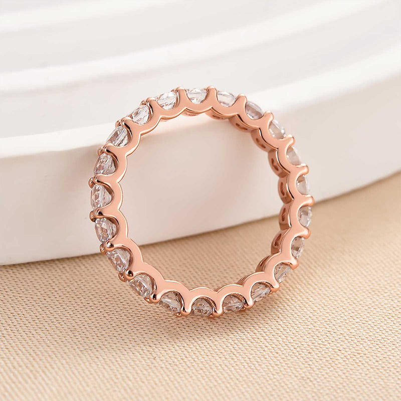 Classic Round Cut Women's Wedding Band In Sterling Silver