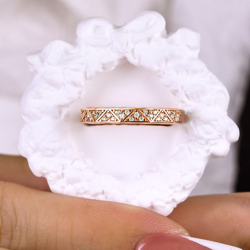 Luxury Rose Gold Round Cut Women's Wedding Band In Sterling Silver