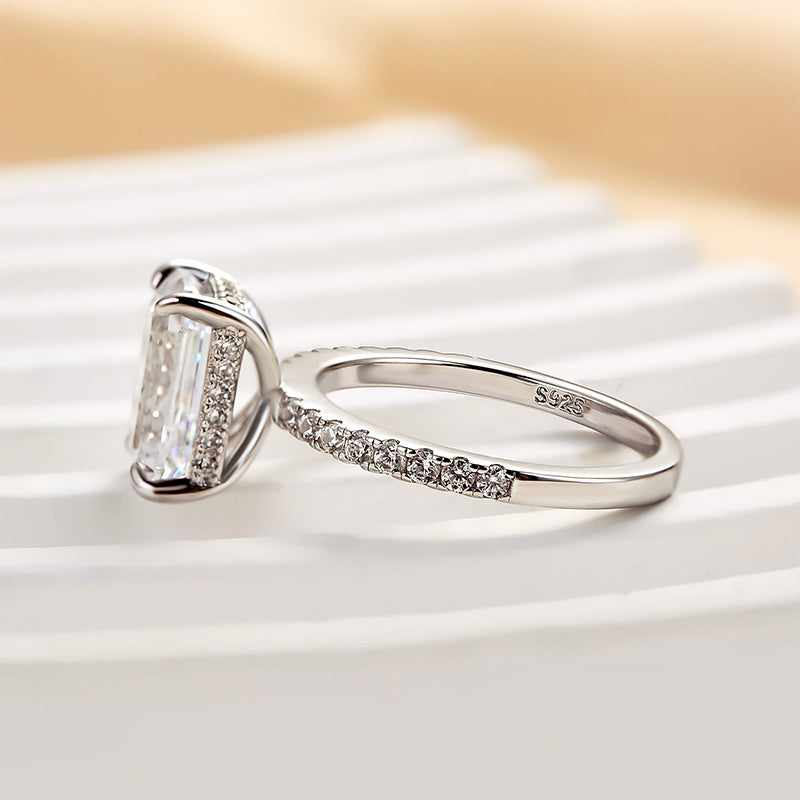 Classic Emerald Cut Women's Engagement Ring In White Gold