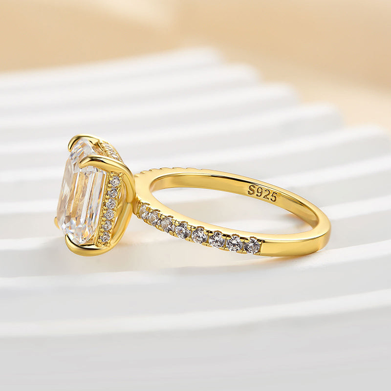 Classic Emerald Cut Women's Engagement Ring In White Gold