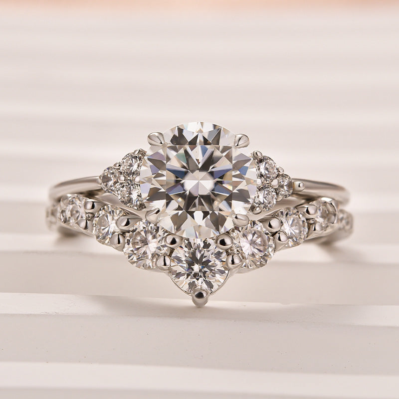 Ahabobo Classic Moissanite 1.2 CT Round Cut Wedding Ring Set With Curved Design Wedding Band