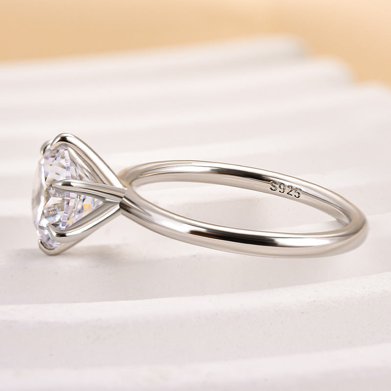 Classic Round Cut Solitaire Engagement Ring for Her