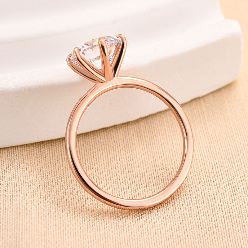 Classic Round Cut Solitaire Engagement Ring for Her