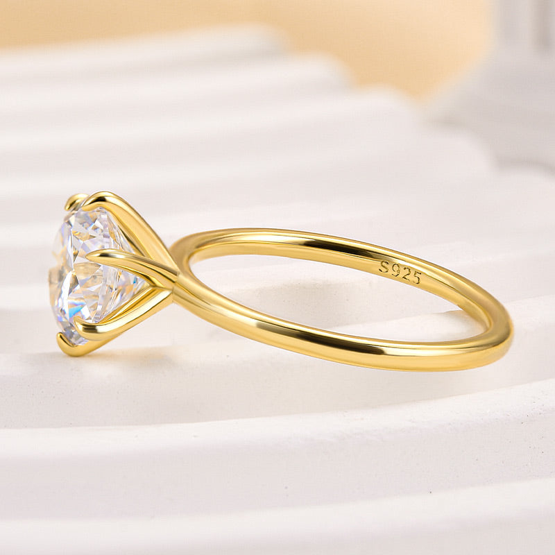 Classic Round Cut Solitaire Engagement Ring for Her