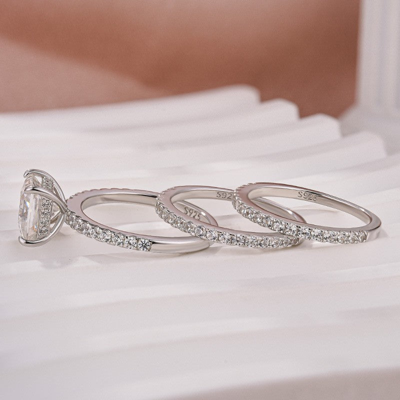 2.0Ct Princess Cut Pavé White Gold Moissanite Diamond Wedding Ring