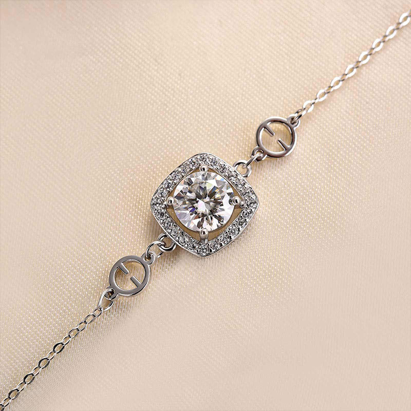 Moissanite Halo Round Cut Bracelet