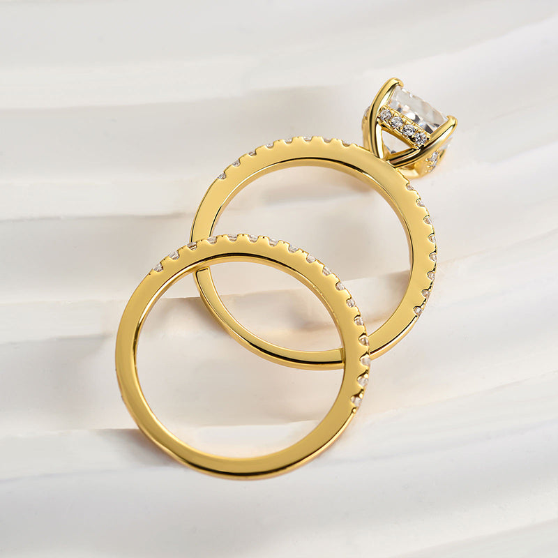 Excellent Cushion Cut Wedding Ring Set For Women In Sterling Silver
