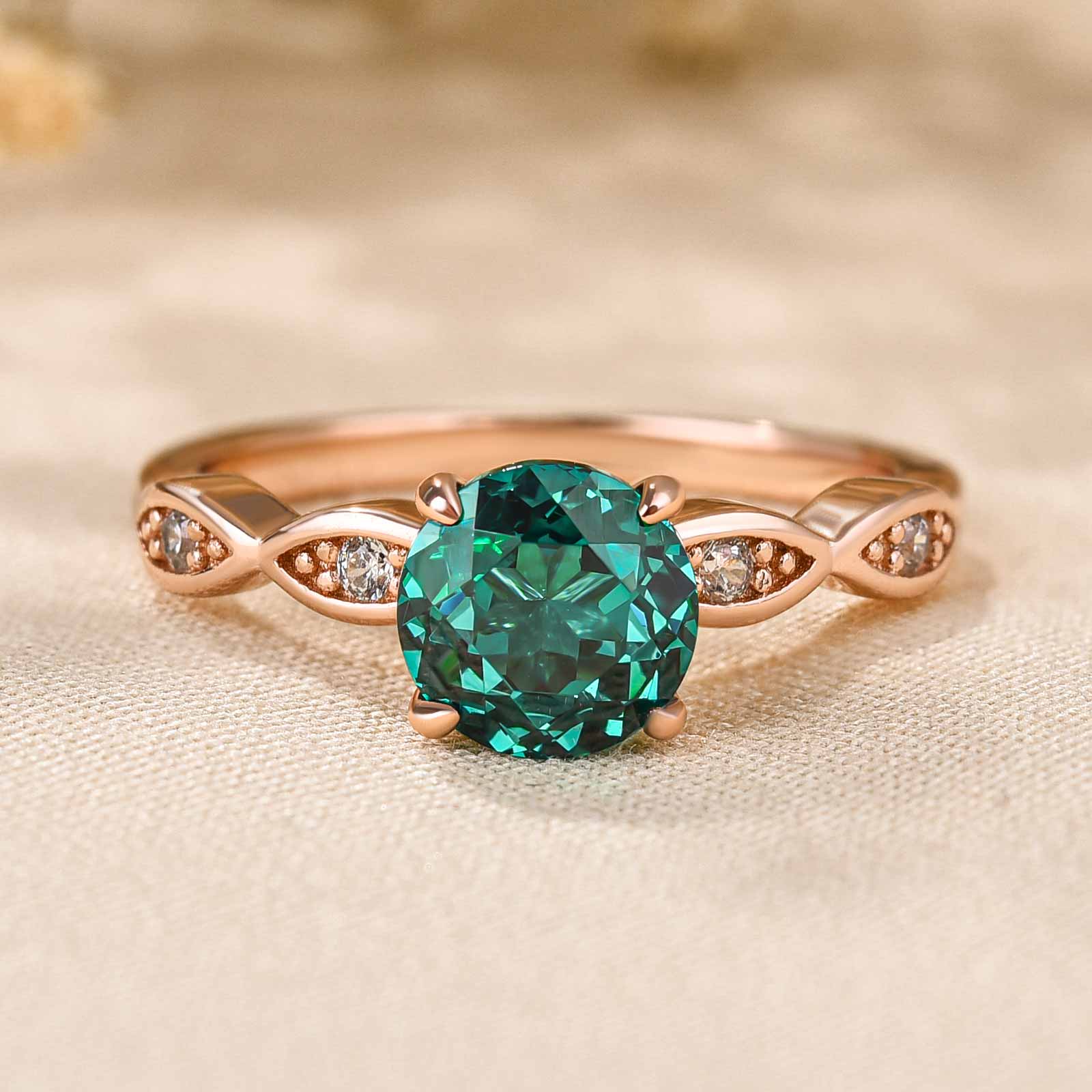 Rose Gold 1.0 Carat Emerald Green Round Cut Promise Ring For Her