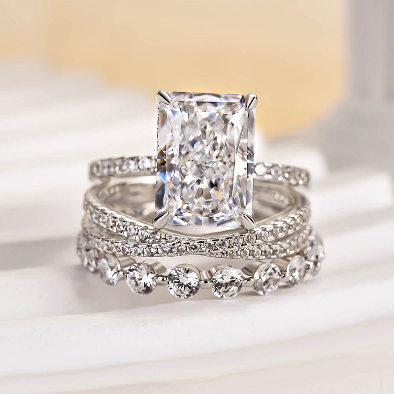 Ahabobo Honorable Crushed Ice Radiant Cut 3PC Wedding Ring Set