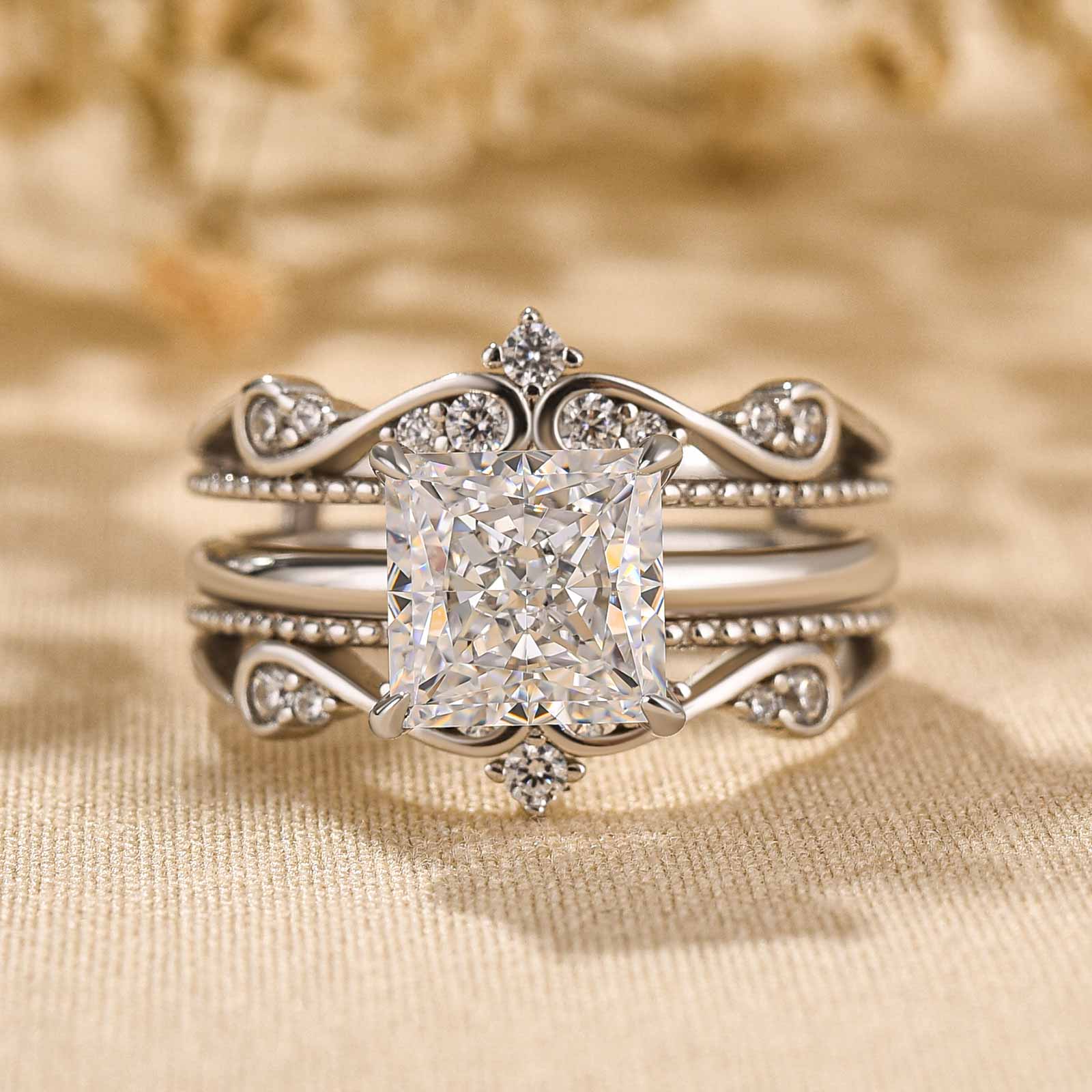 Ahabobo Noble Crown Design Square Princess Cut Insert Wedding Ring Set