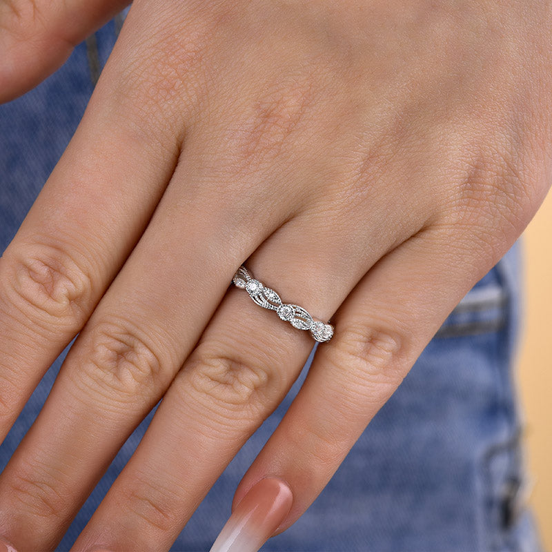 Vintage Leaf & Vine Art Deco Wedding Band In Sterling Silver