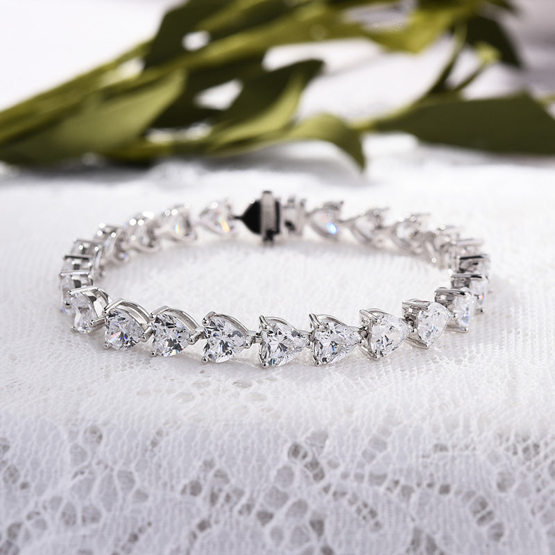 Stunning Heart Cut Sona Simulated Diamond 4PC Jewelry Set In Sterling Silver