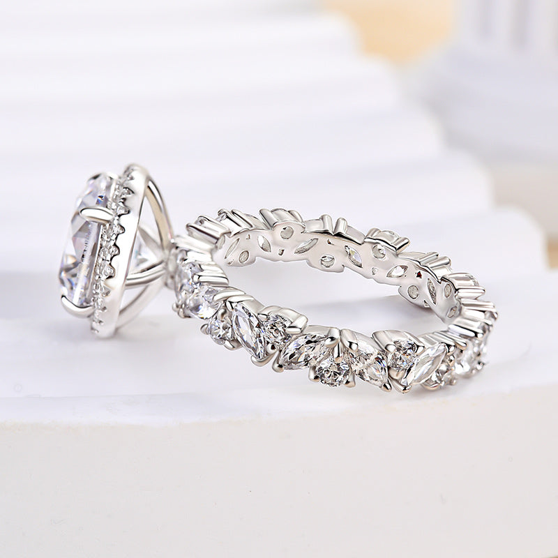 Excellent Halo Round Cut Engagement Ring In Sterling Silver