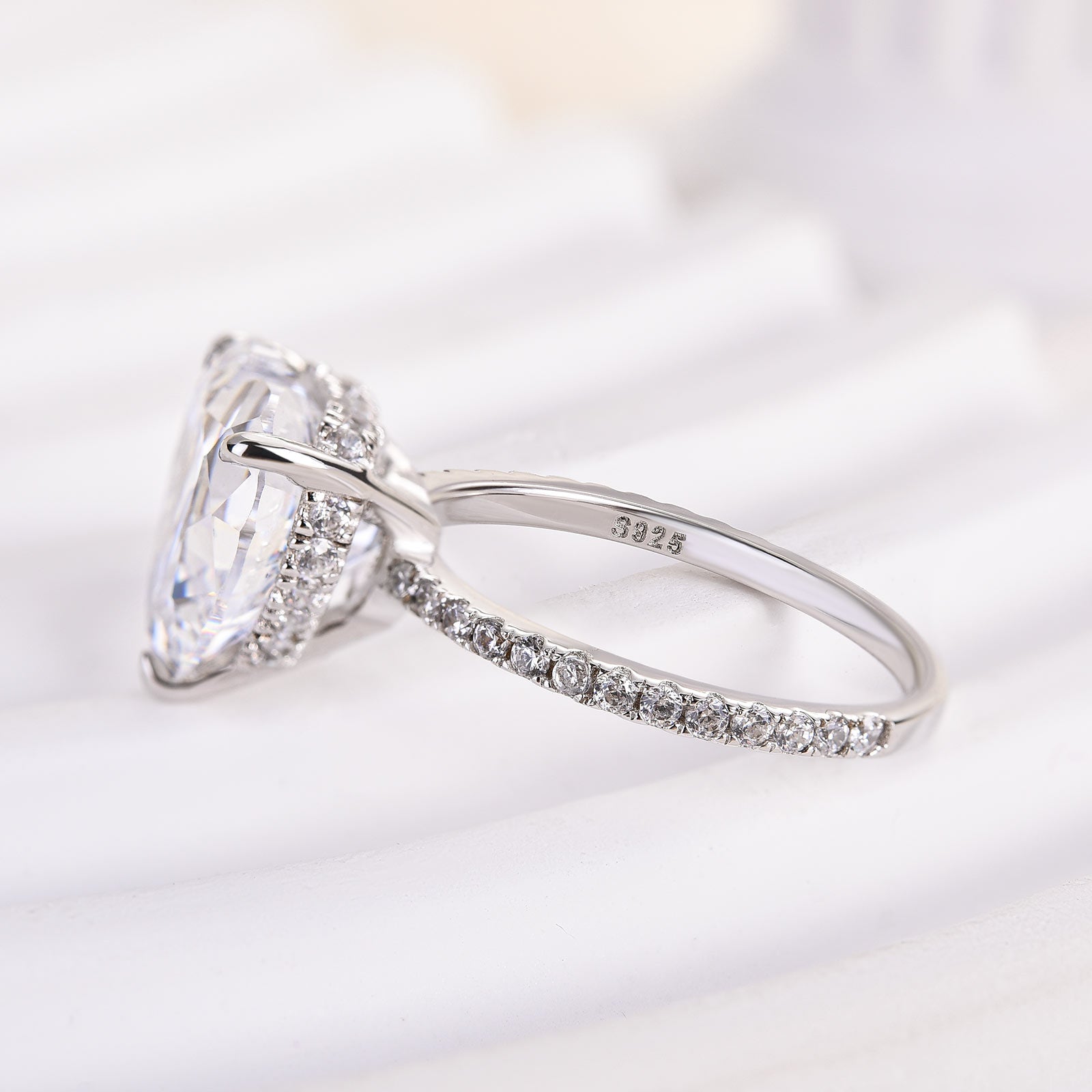 Elegant Heart Cut Engagement Ring For Women In Sterling Silver