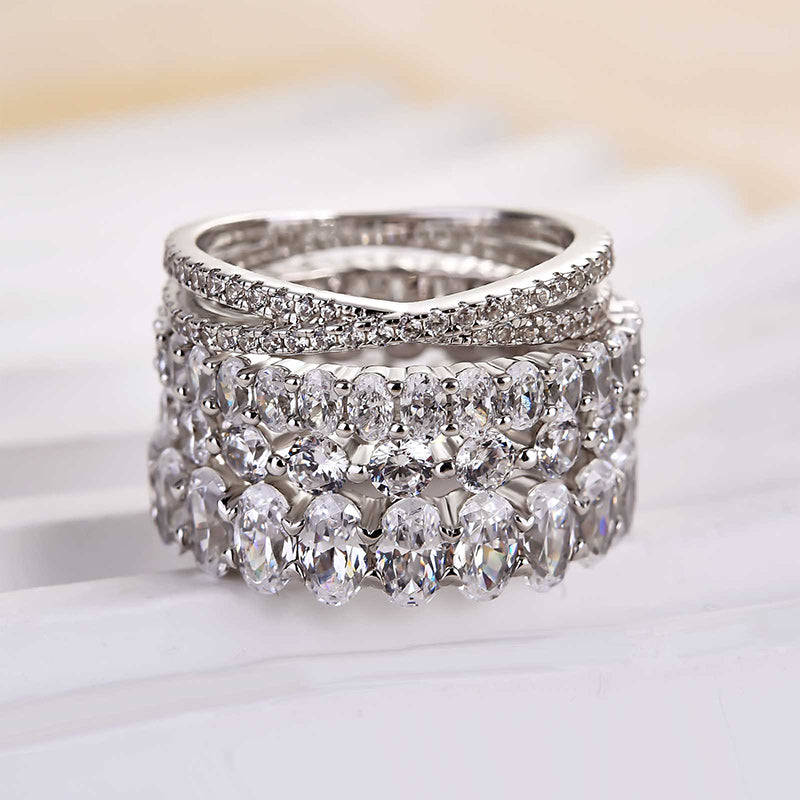 Luxurious Women's 4PC Stackable Wedding Band Set In Sterling Silver