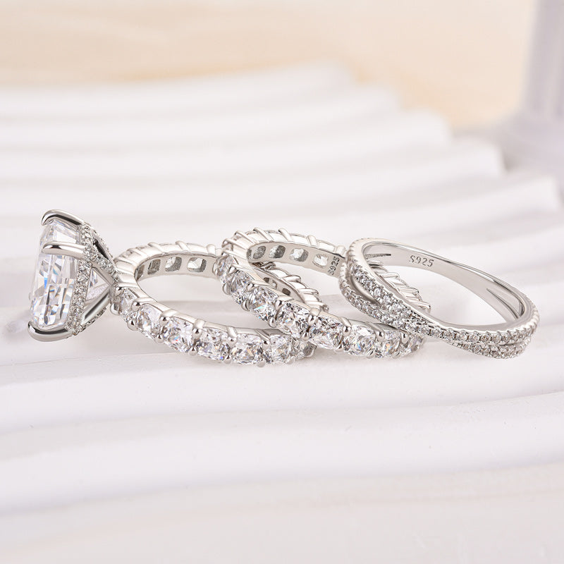 Ahabobo Noble Crushed Ice Cushion Cut 3PC Ring Set For Women