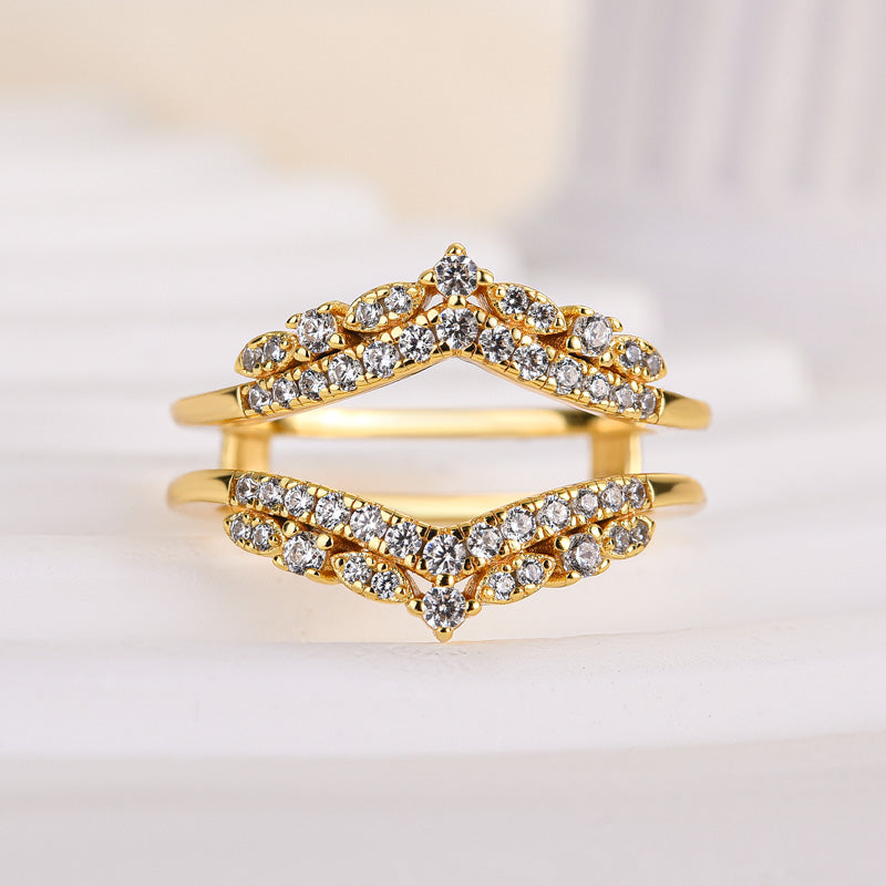 Special Round Cut Jacket Wedding Band For Women In Sterling Silver