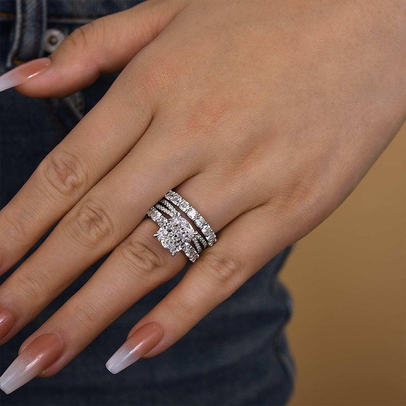 Ahabobo Noble Crushed Ice Cushion Cut 3PC Ring Set For Women