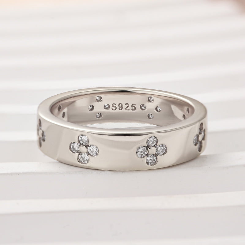 Ahabobo Noble Moissanite Wide Wedding Band With Flower Design For Women