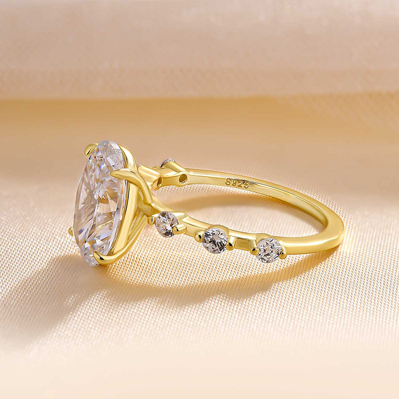 Elegant Oval Cut Engagement Ring In Sterling Silver