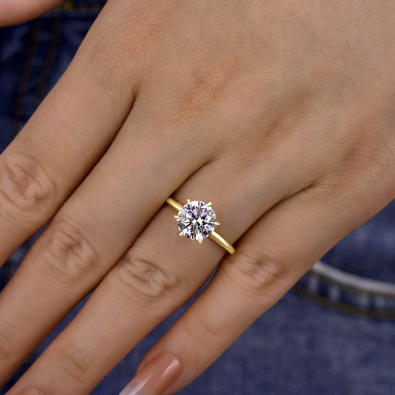 Classic Round Cut Solitaire Engagement Ring for Her