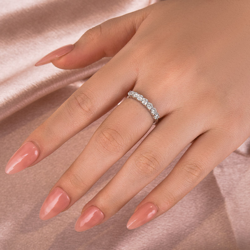 Moissanite Round Cut Wedding Band