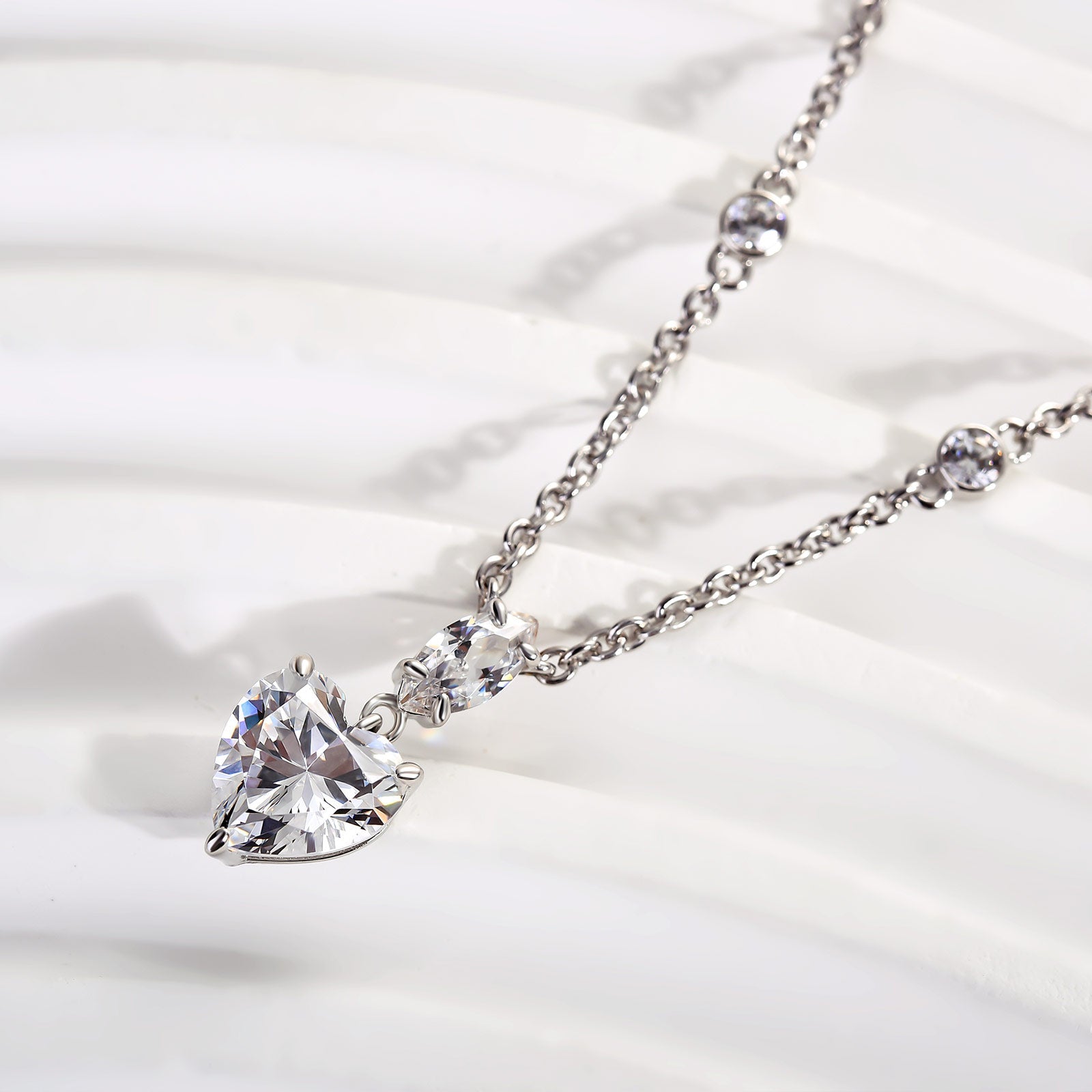 4.1Ct Unique Heart Cut Women's Necklace In Sterling Silver