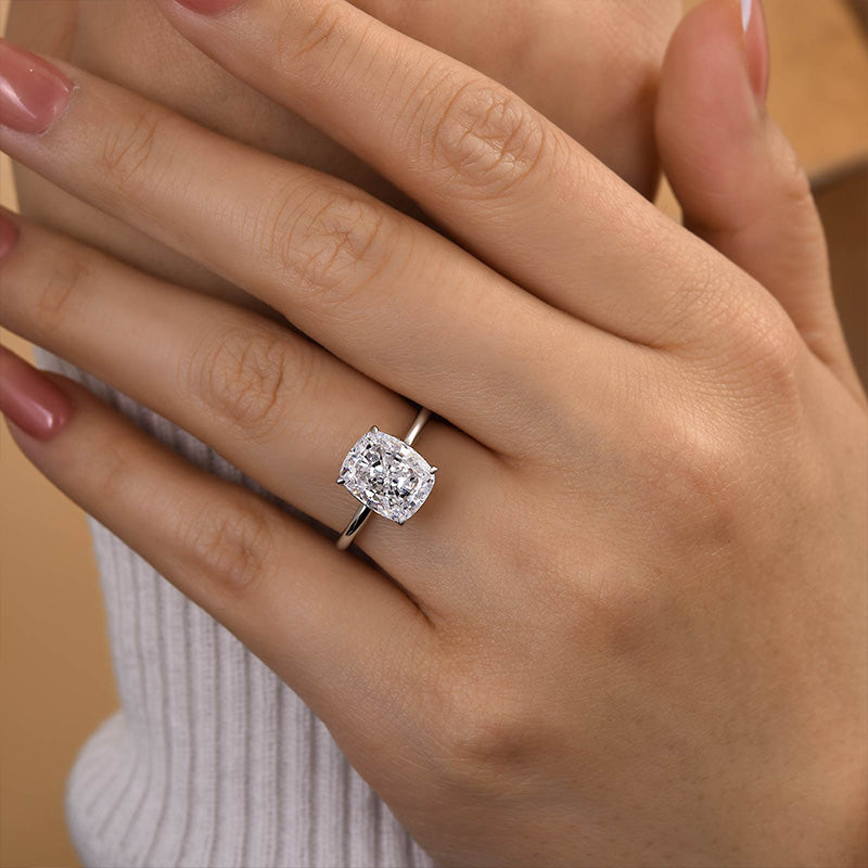 Ahabobo Excellent 4.0 Ct Cushion Cut Engagement Ring