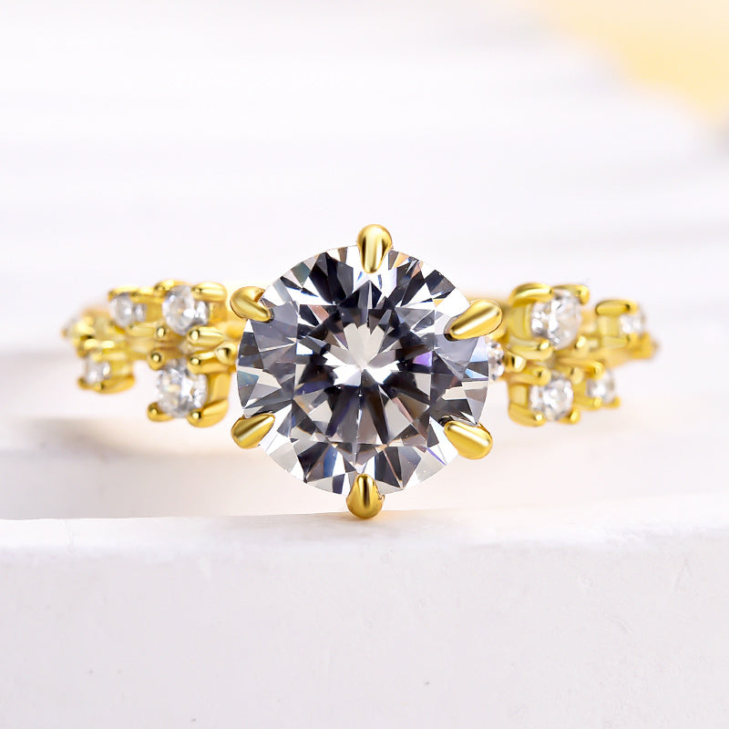 Exclusive 6 Prong Round Cut Engagement Ring