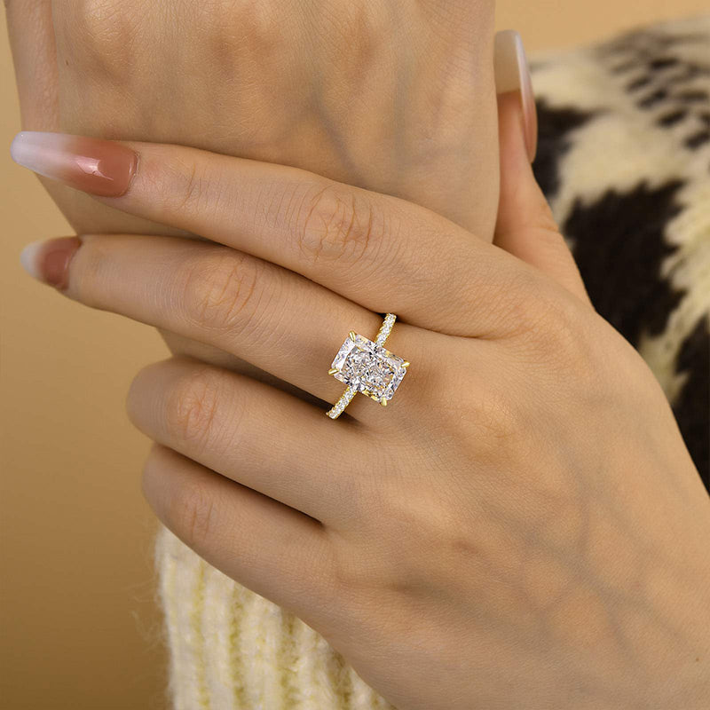 Ahabobo Enchanting Yellow Gold Radiant Cut Engagement Ring